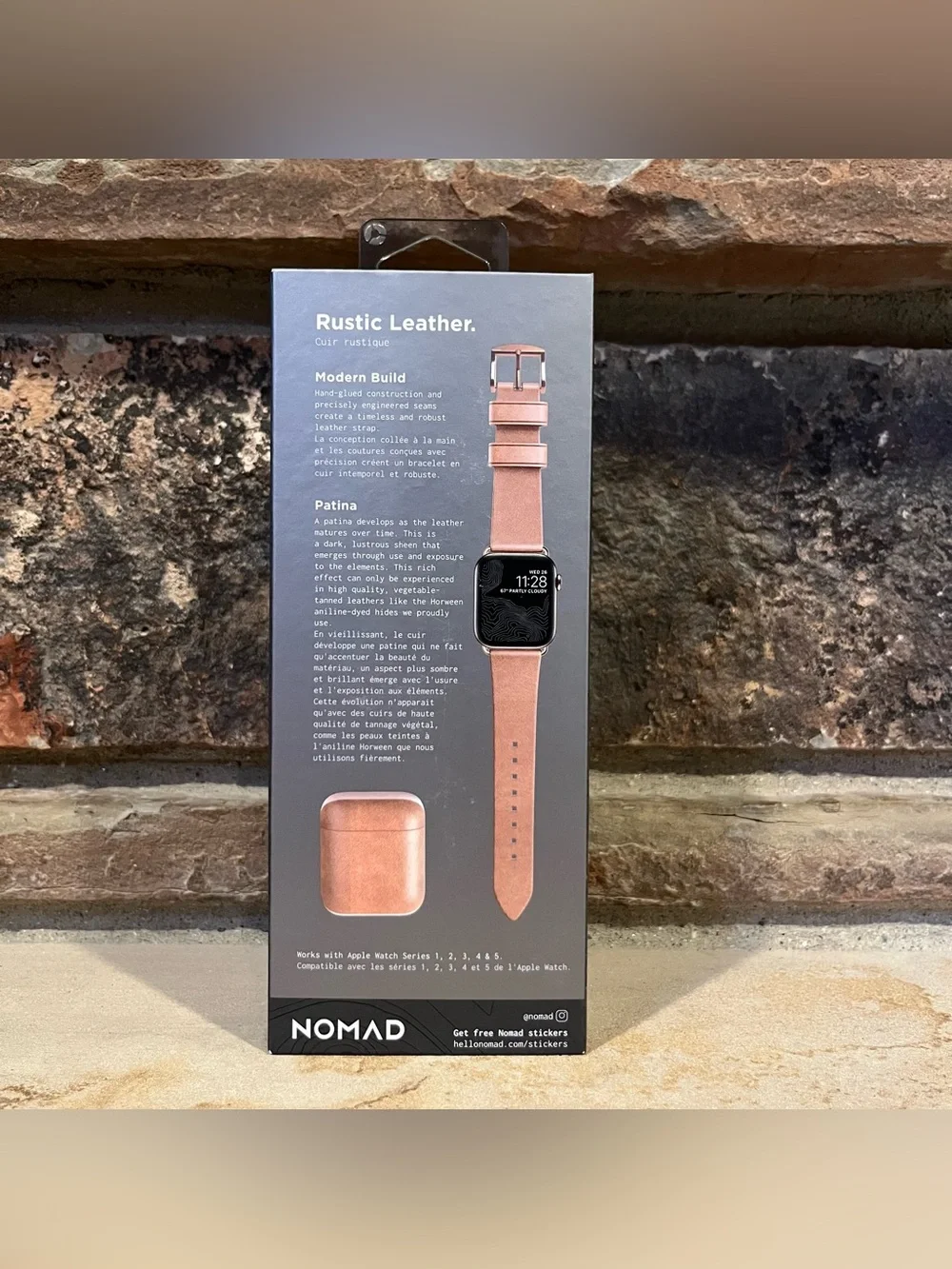 NOMAD Modern Bundle Horween Leather Apple Watch Strap & AirPods Case 40mm/38mm